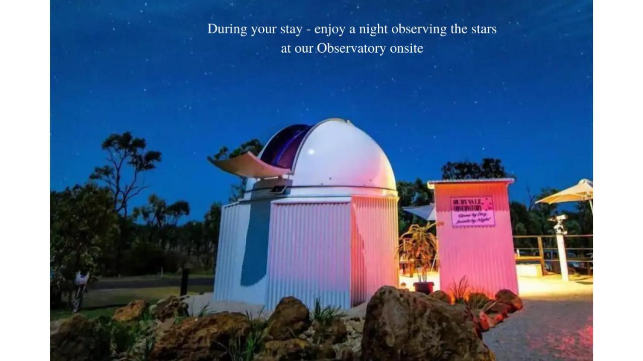 Rubyvale Motel & Holiday Units - An Adults Only Getaway Exterior photo