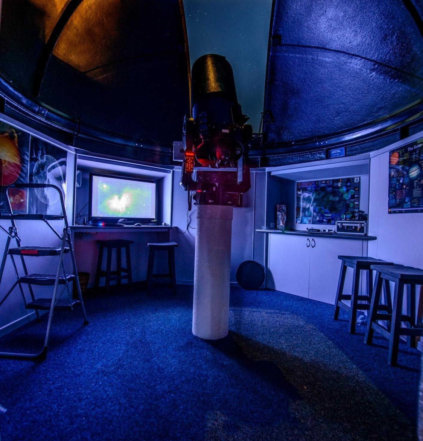 Rubyvale Motel & Holiday Units - An Adults Only Getaway Exterior photo